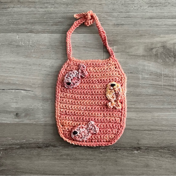 New Crochet Cotton Bibs with Pockets/Plastic Spoons & Flannel Backing (Set of 3) - Picture 5 of 14